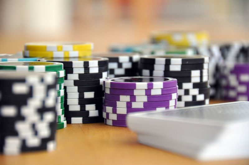 Hrajte poker doma jako v kasinu